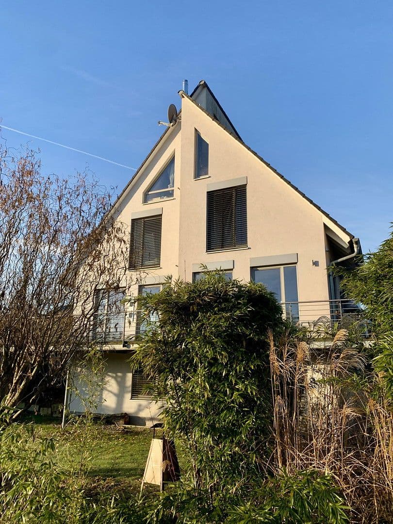 Prodej domu 220 m², pozemek 550 m², Igensdorf, Bavorsko Prodej domu 220 m², pozemek 550 m², Igensdorf, Bavorsko