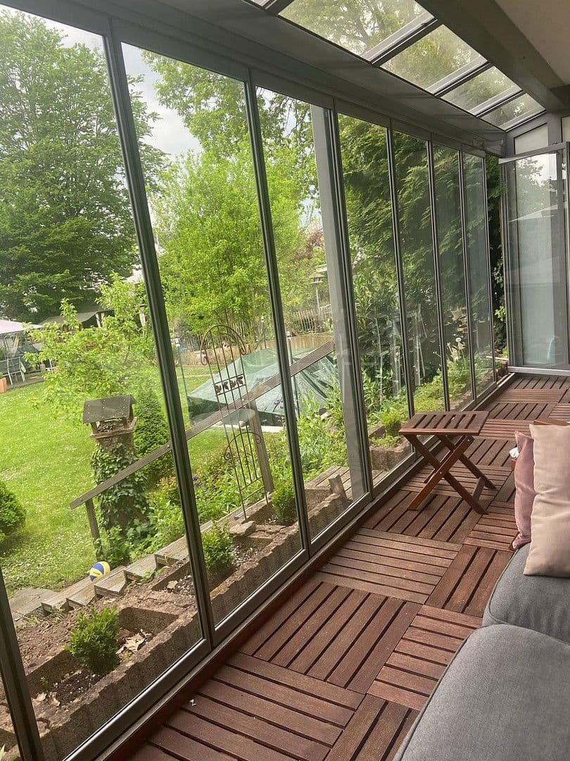 Pronájem bytu 4+1 89 m², Köln, Severní Porýní-Vestfálsko Pronájem bytu 4+1 89 m², Köln, Severní Porýní-Vestfálsko