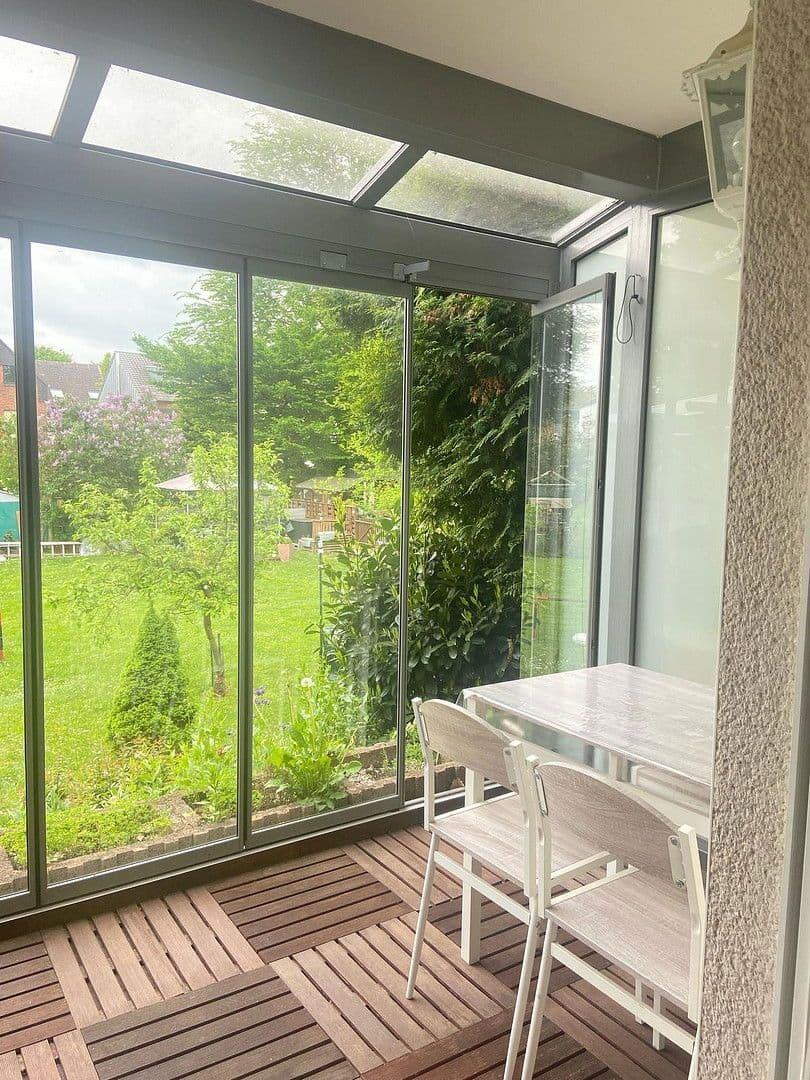 Pronájem bytu 4+1 89 m², Köln, Severní Porýní-Vestfálsko Pronájem bytu 4+1 89 m², Köln, Severní Porýní-Vestfálsko