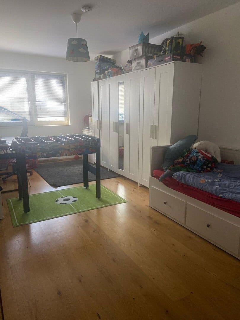 Pronájem bytu 4+1 89 m², Köln, Severní Porýní-Vestfálsko Pronájem bytu 4+1 89 m², Köln, Severní Porýní-Vestfálsko