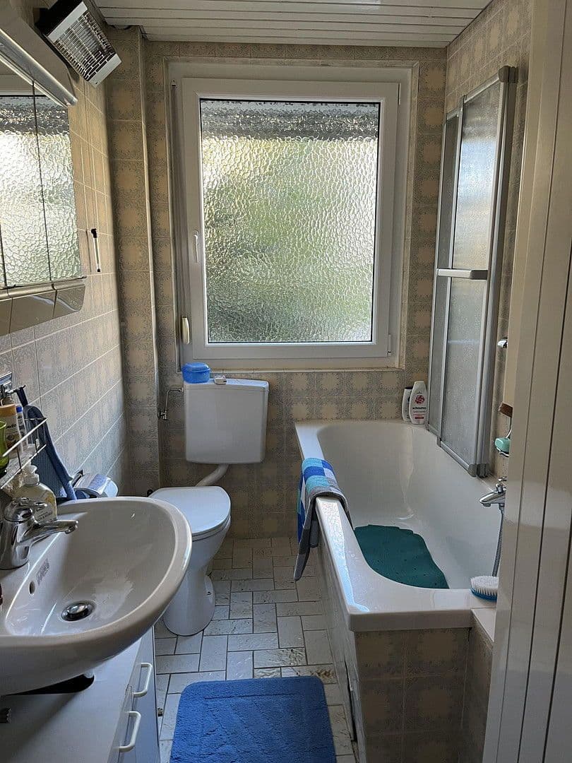 Prodej domu 180 m², pozemek 480 m², Schweinfurt, Bavorsko Prodej domu 180 m², pozemek 480 m², Schweinfurt, Bavorsko