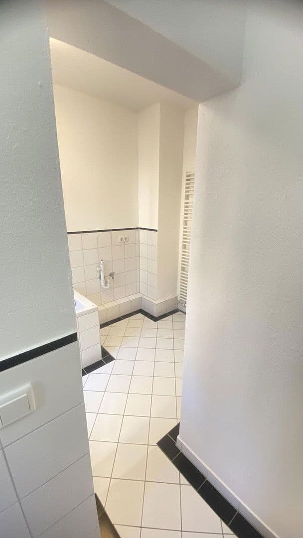 Pronájem bytu 2+1 60 m², Reichstr. 0, Nürnberg, Bavorsko Pronájem bytu 2+1 60 m², Reichstr. 0, Nürnberg, Bavorsko