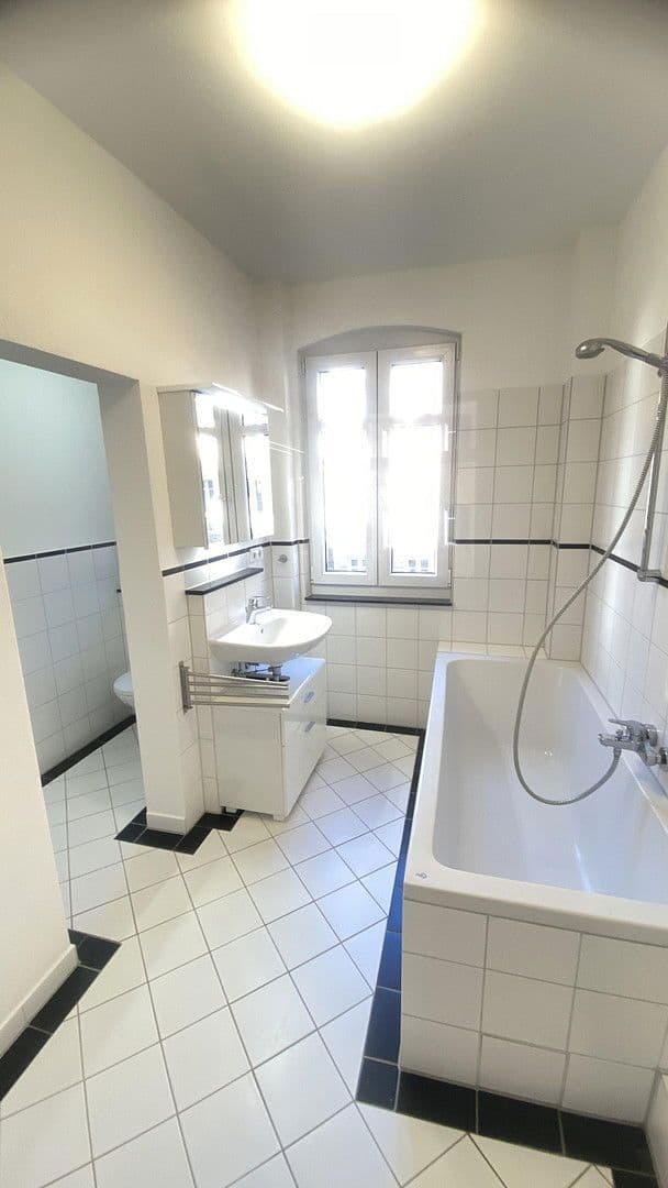 Pronájem bytu 2+1 60 m², Reichstr. 0, Nürnberg, Bavorsko Pronájem bytu 2+1 60 m², Reichstr. 0, Nürnberg, Bavorsko