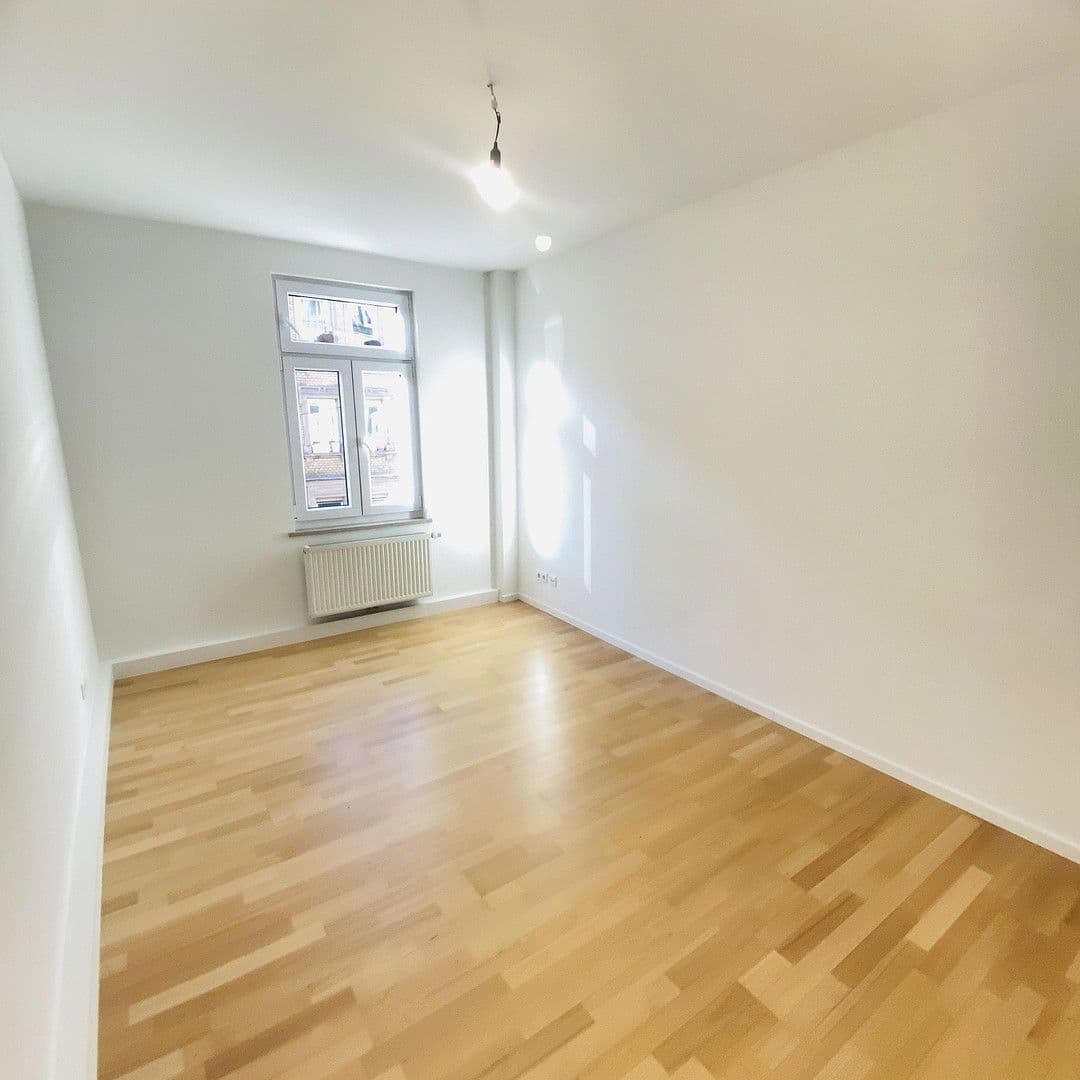Pronájem bytu 2+1 60 m², Reichstr. 0, Nürnberg, Bavorsko Pronájem bytu 2+1 60 m², Reichstr. 0, Nürnberg, Bavorsko
