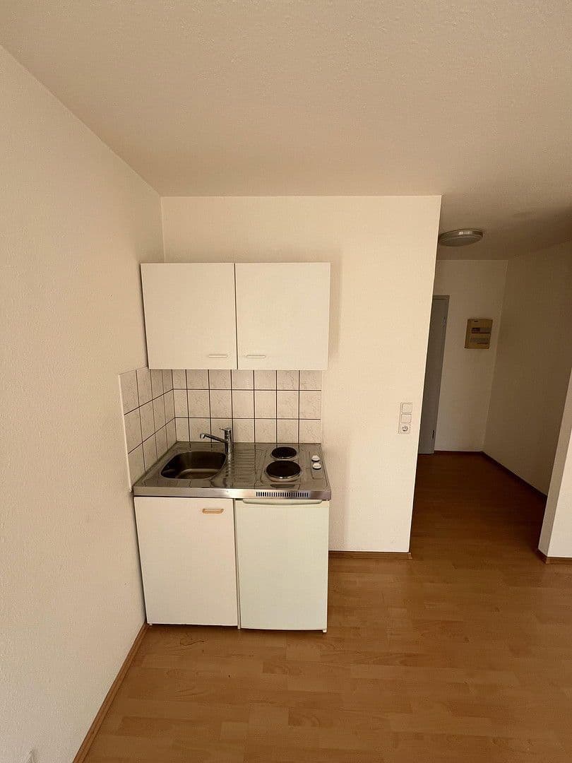 Pronájem bytu 1+1 20 m², Kassel, Hessen Pronájem bytu 1+1 20 m², Kassel, Hessen