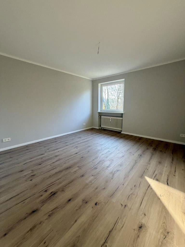 Prodej bytu 2+1 62 m², Pinneberger Chausse 37, Hamburg, Hamburg Prodej bytu 2+1 62 m², Pinneberger Chausse 37, Hamburg, Hamburg