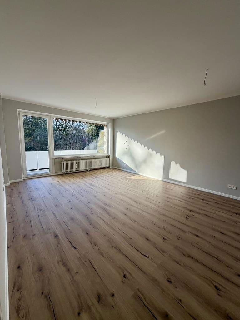 Prodej bytu 2+1 62 m², Pinneberger Chausse 37, Hamburg, Hamburg Prodej bytu 2+1 62 m², Pinneberger Chausse 37, Hamburg, Hamburg