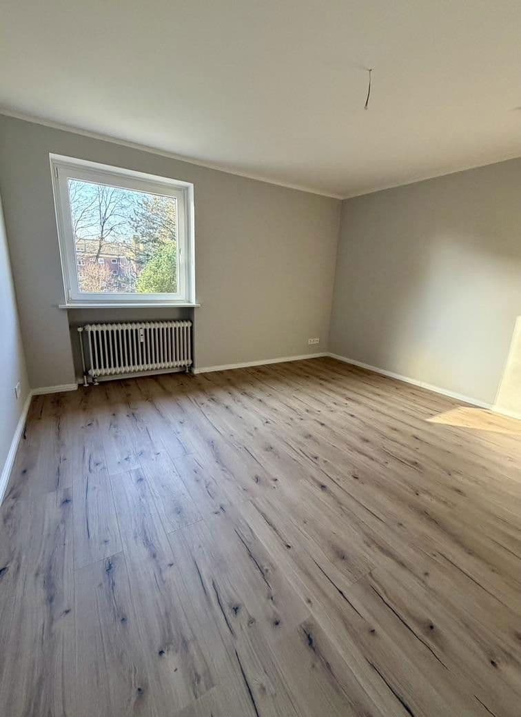 Prodej bytu 2+1 62 m², Pinneberger Chausse 37, Hamburg, Hamburg Prodej bytu 2+1 62 m², Pinneberger Chausse 37, Hamburg, Hamburg