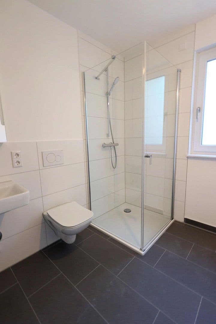 Pronájem bytu 2+1 68 m², Goerdelerstraße 33, Offenbach, Hessen Pronájem bytu 2+1 68 m², Goerdelerstraße 33, Offenbach, Hessen