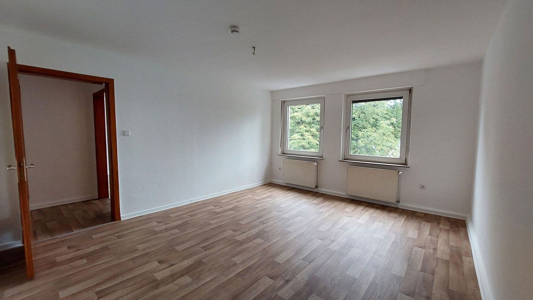 Pronájem bytu 4+1 85 m², Enger, Severní Porýní-Vestfálsko Pronájem bytu 4+1 85 m², Enger, Severní Porýní-Vestfálsko