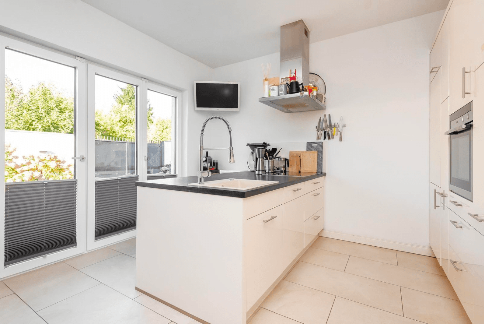 Pronájem domu 136 m², pozemek 483 m², Berlin, Berlín Pronájem domu 136 m², pozemek 483 m², Berlin, Berlín