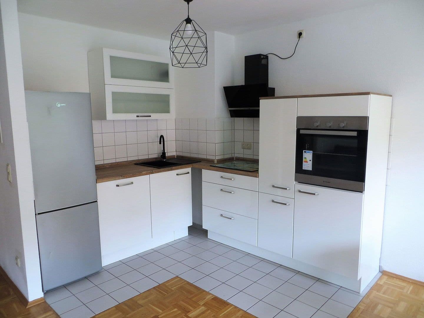 Pronájem bytu 1+1 45 m², Böckingstraße 57, Köln, Severní Porýní-Vestfálsko Pronájem bytu 1+1 45 m², Böckingstraße 57, Köln, Severní Porýní-Vestfálsko