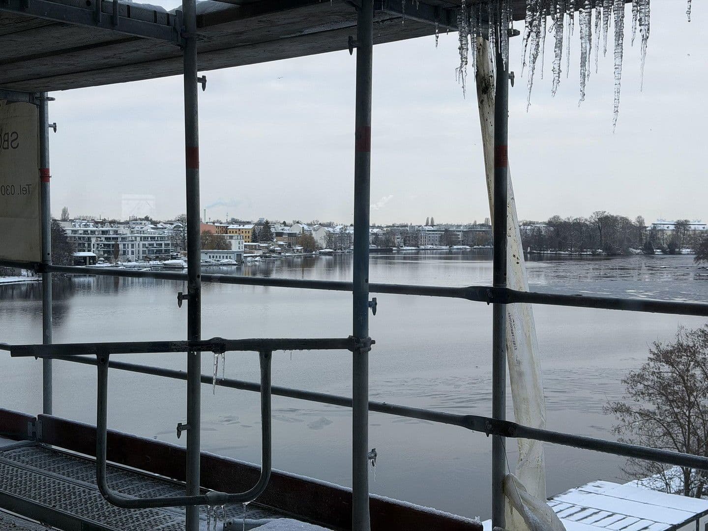 Pronájem bytu 2+1 56 m², Berlin, Berlín Pronájem bytu 2+1 56 m², Berlin, Berlín