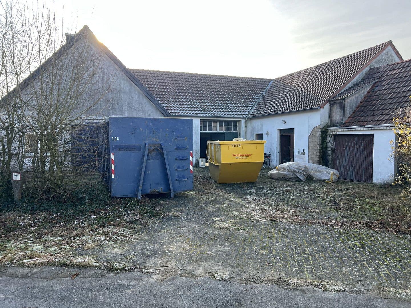 Prodej domu 120 m², pozemek 10.761 m², Meisterstraße 61, Rahden, Severní Porýní-Vestfálsko Prodej domu 120 m², pozemek 10.761 m², Meisterstraße 61, Rahden, Severní Porýní-Vestfálsko