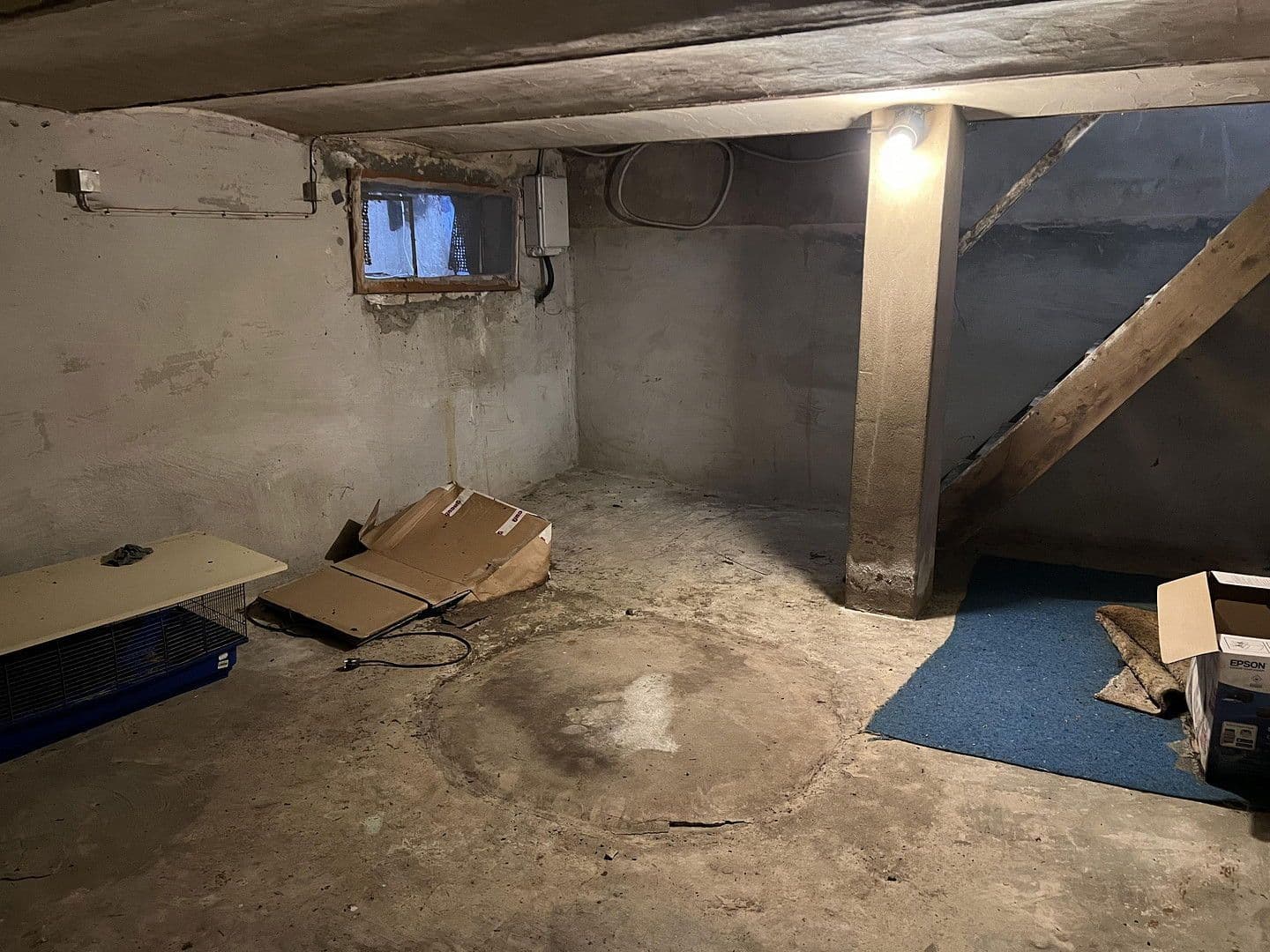 Prodej domu 120 m², pozemek 10.761 m², Meisterstraße 61, Rahden, Severní Porýní-Vestfálsko Prodej domu 120 m², pozemek 10.761 m², Meisterstraße 61, Rahden, Severní Porýní-Vestfálsko