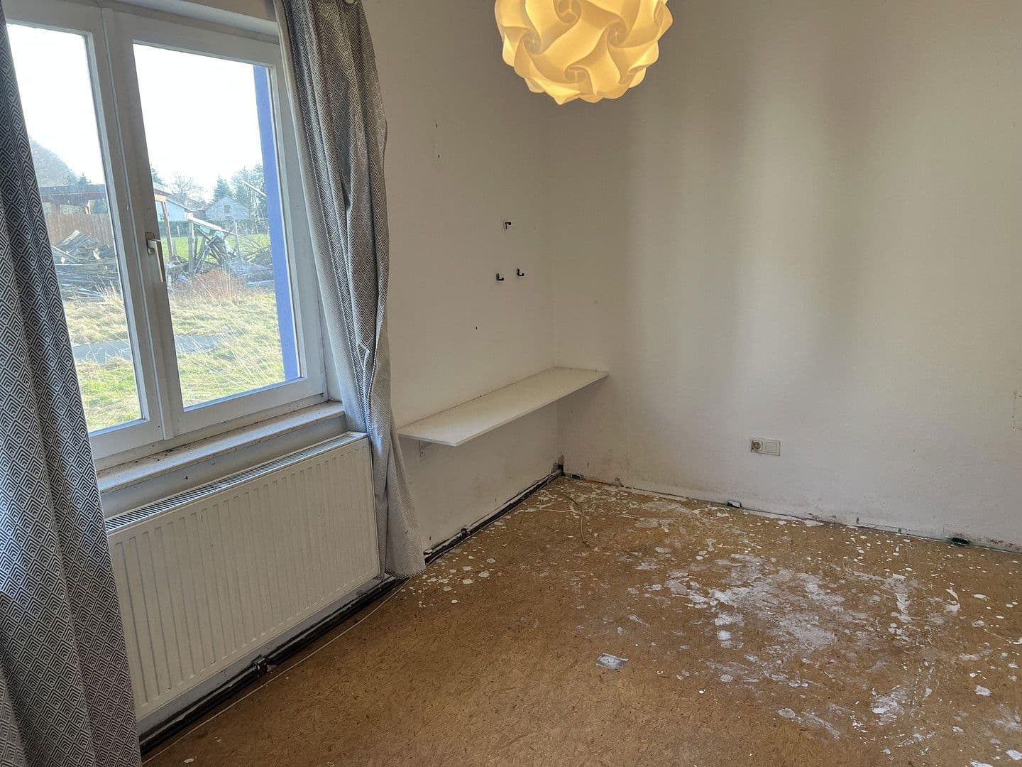 Prodej domu 120 m², pozemek 10.761 m², Meisterstraße 61, Rahden, Severní Porýní-Vestfálsko Prodej domu 120 m², pozemek 10.761 m², Meisterstraße 61, Rahden, Severní Porýní-Vestfálsko