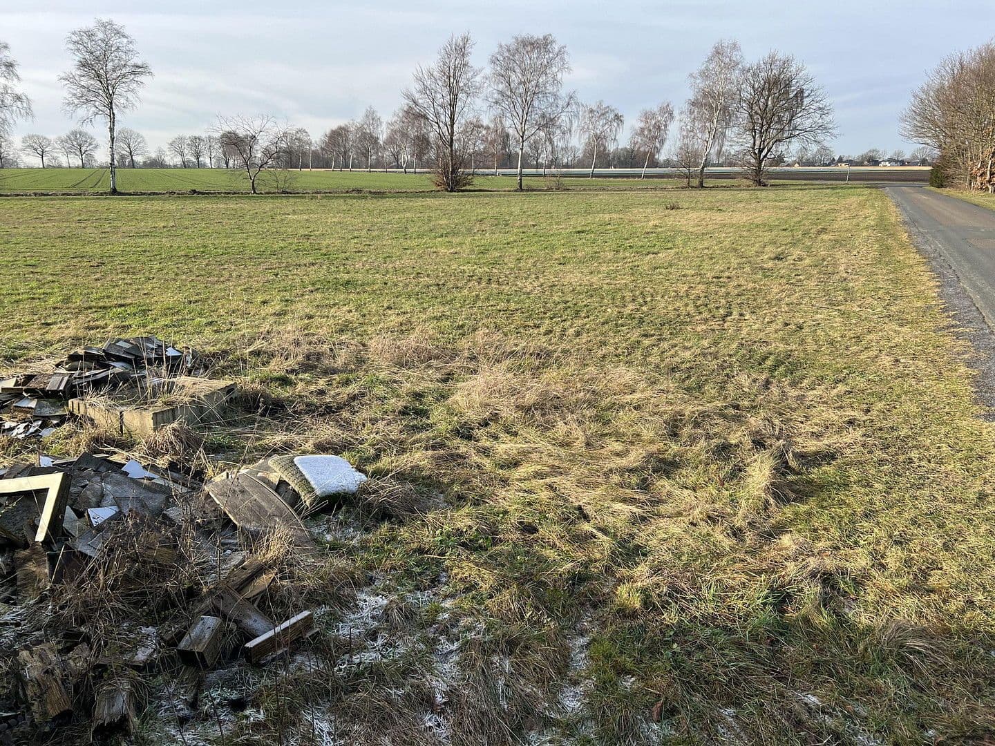 Prodej domu 120 m², pozemek 10.761 m², Meisterstraße 61, Rahden, Severní Porýní-Vestfálsko Prodej domu 120 m², pozemek 10.761 m², Meisterstraße 61, Rahden, Severní Porýní-Vestfálsko