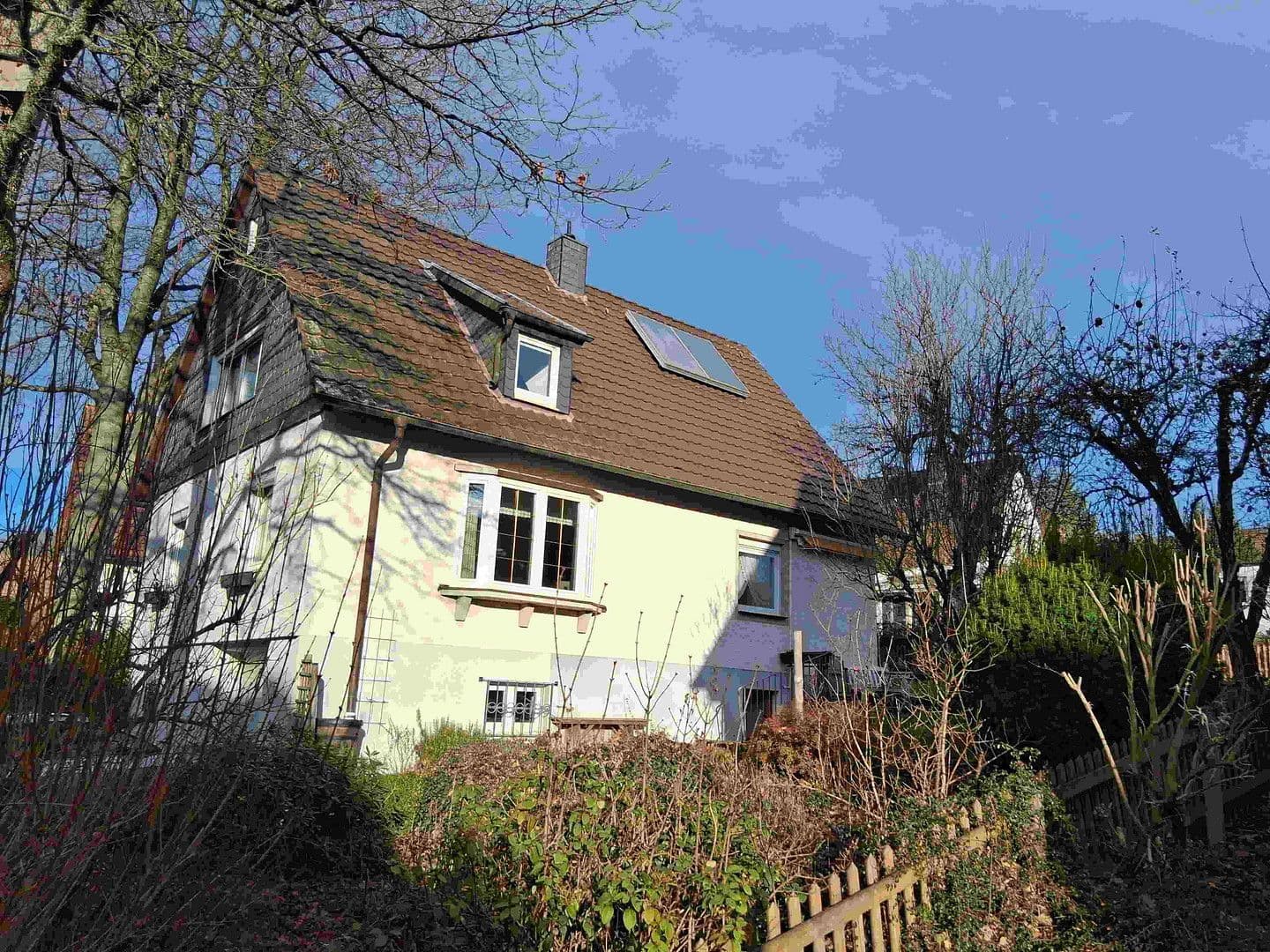 Pronájem domu 120 m², pozemek 520 m², Lüdenscheid, Severní Porýní-Vestfálsko Pronájem domu 120 m², pozemek 520 m², Lüdenscheid, Severní Porýní-Vestfálsko