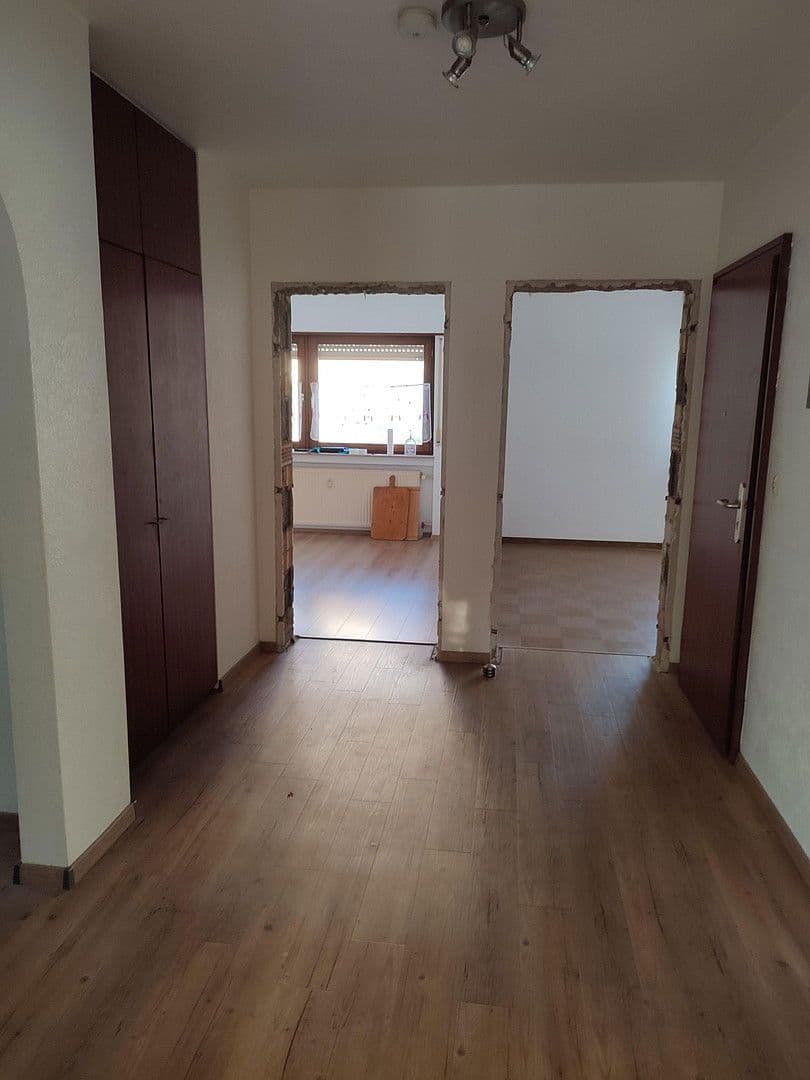 Pronájem bytu 4+1 92 m², Brühl, Bádensko-Württembersko Pronájem bytu 4+1 92 m², Brühl, Bádensko-Württembersko