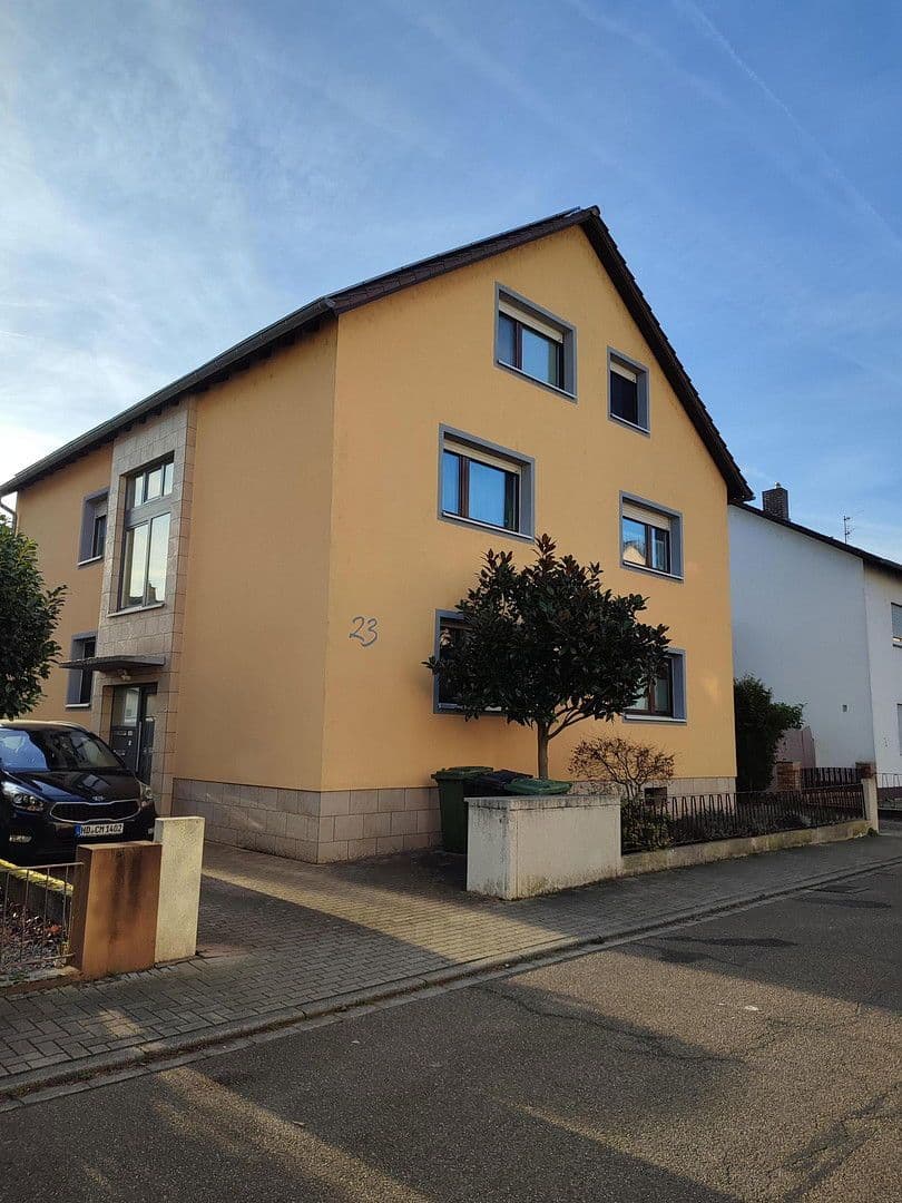 Pronájem bytu 4+1 92 m², Brühl, Bádensko-Württembersko Pronájem bytu 4+1 92 m², Brühl, Bádensko-Württembersko