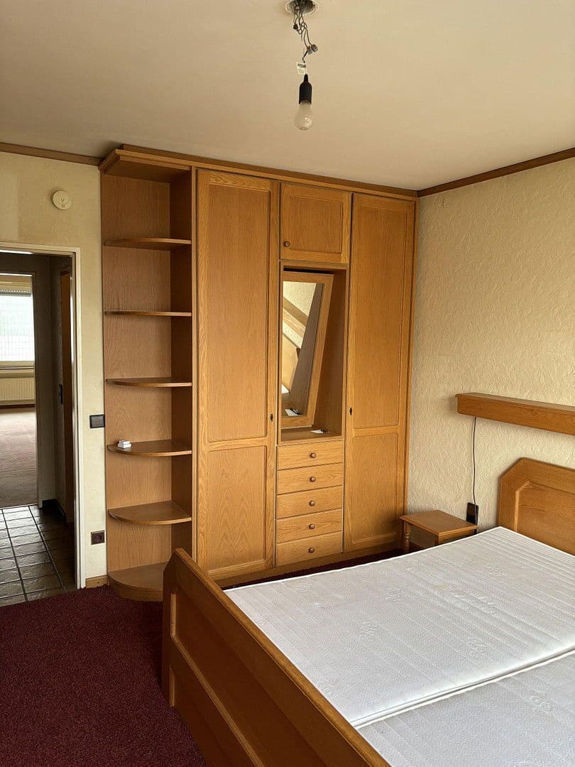 Prodej bytu 3+1 75 m², Kerpen, Severní Porýní-Vestfálsko Prodej bytu 3+1 75 m², Kerpen, Severní Porýní-Vestfálsko