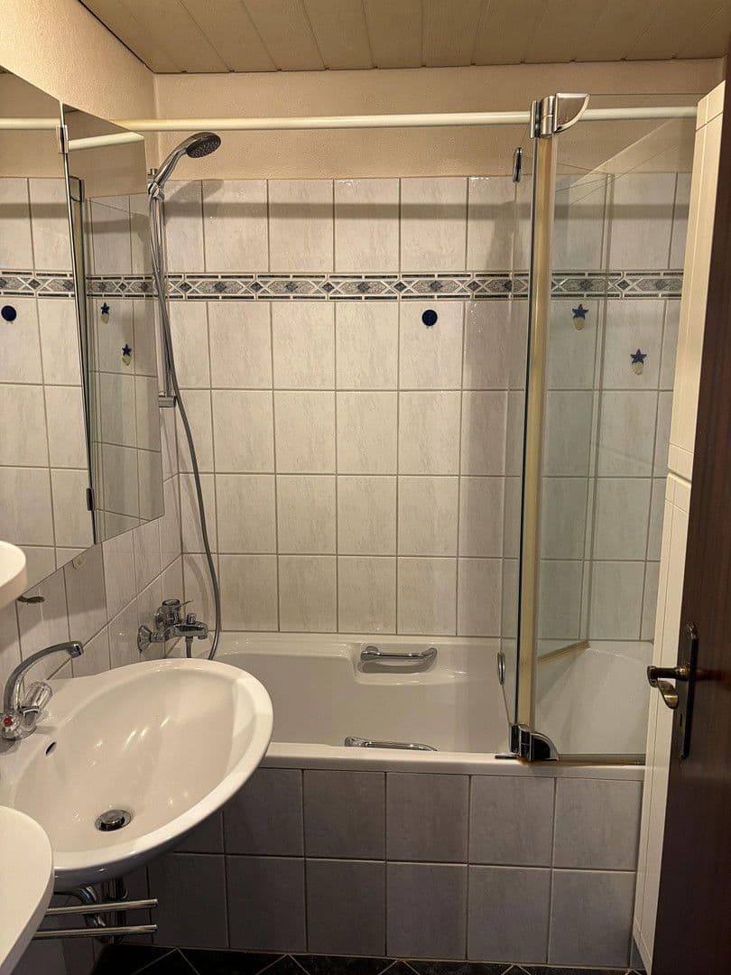 Prodej bytu 3+1 75 m², Kerpen, Severní Porýní-Vestfálsko Prodej bytu 3+1 75 m², Kerpen, Severní Porýní-Vestfálsko