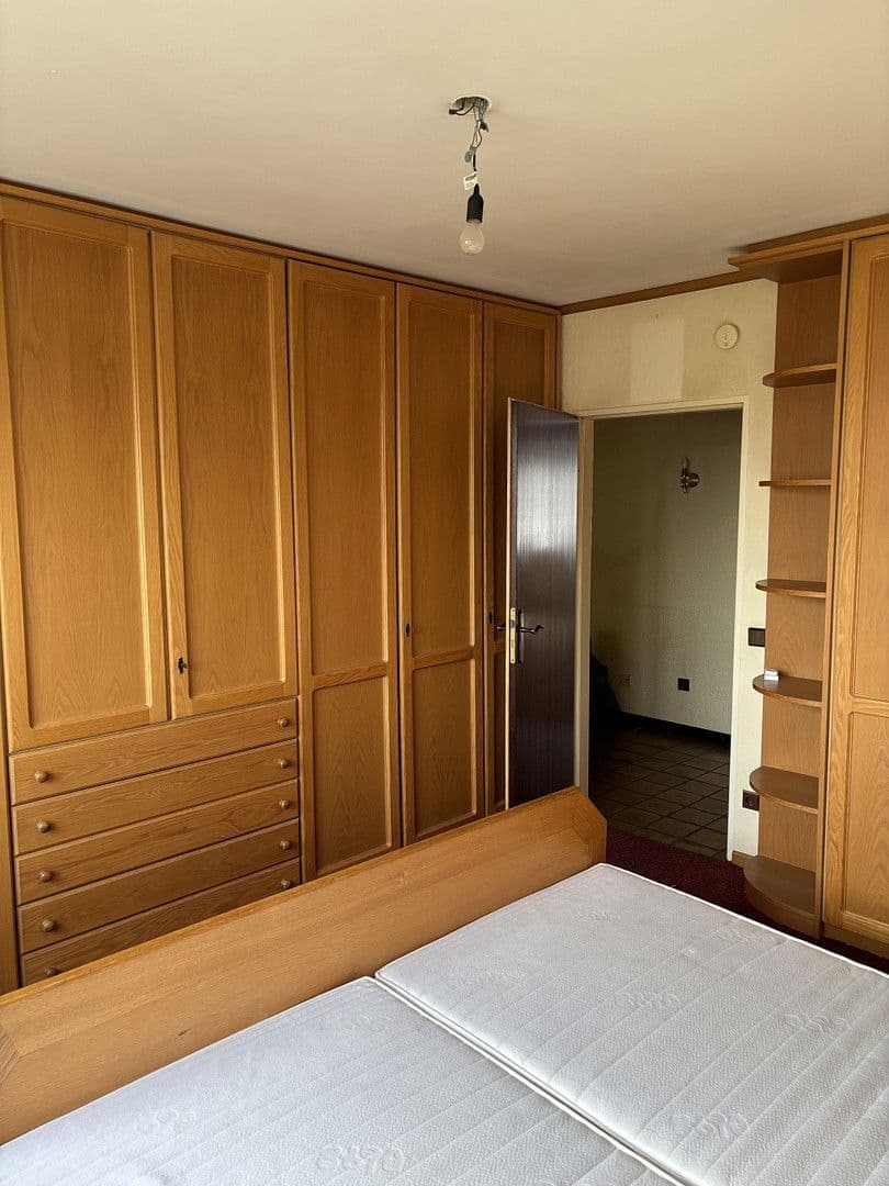 Prodej bytu 3+1 75 m², Kerpen, Severní Porýní-Vestfálsko Prodej bytu 3+1 75 m², Kerpen, Severní Porýní-Vestfálsko