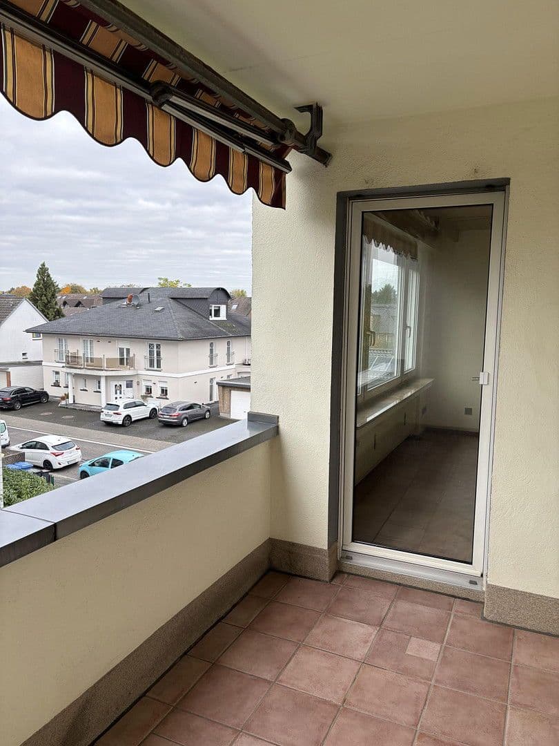 Prodej bytu 3+1 75 m², Kerpen, Severní Porýní-Vestfálsko Prodej bytu 3+1 75 m², Kerpen, Severní Porýní-Vestfálsko