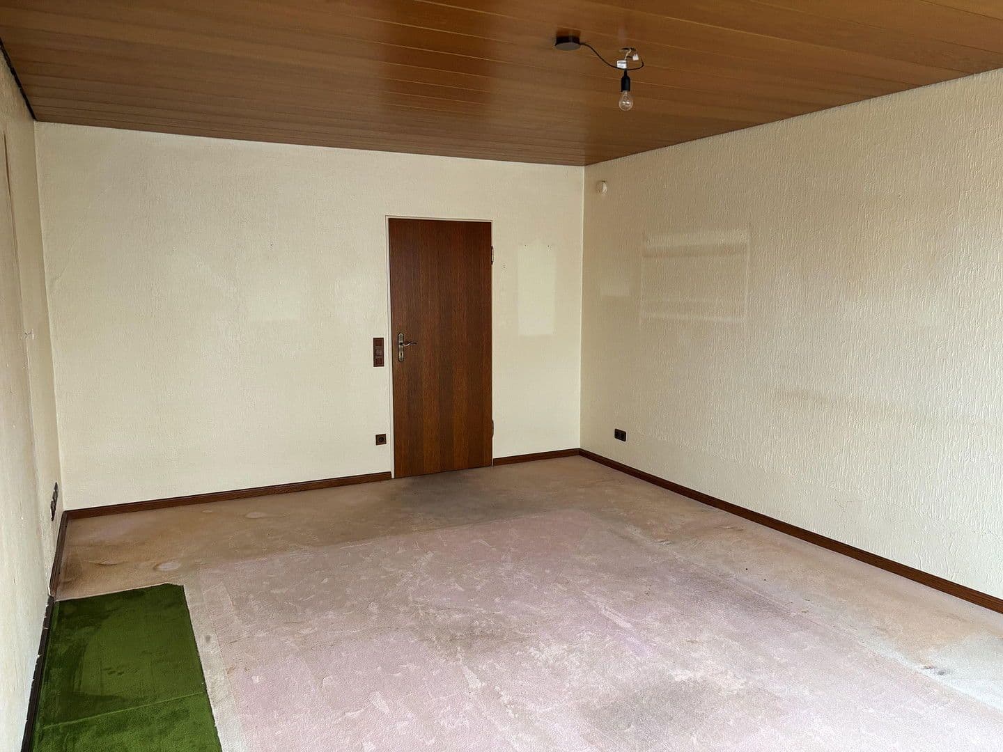 Prodej bytu 3+1 75 m², Kerpen, Severní Porýní-Vestfálsko Prodej bytu 3+1 75 m², Kerpen, Severní Porýní-Vestfálsko