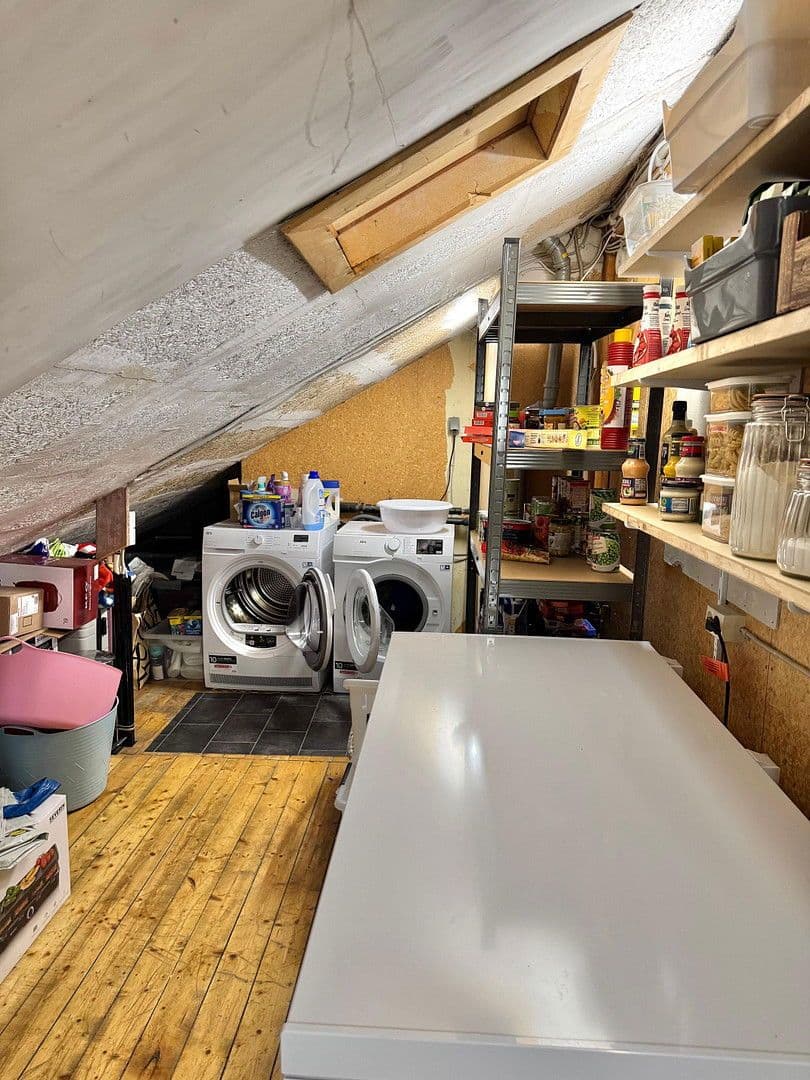 Pronájem bytu 2+1 104 m², Polcher Straße, Mayen, Porýní-Falc Pronájem bytu 2+1 104 m², Polcher Straße, Mayen, Porýní-Falc