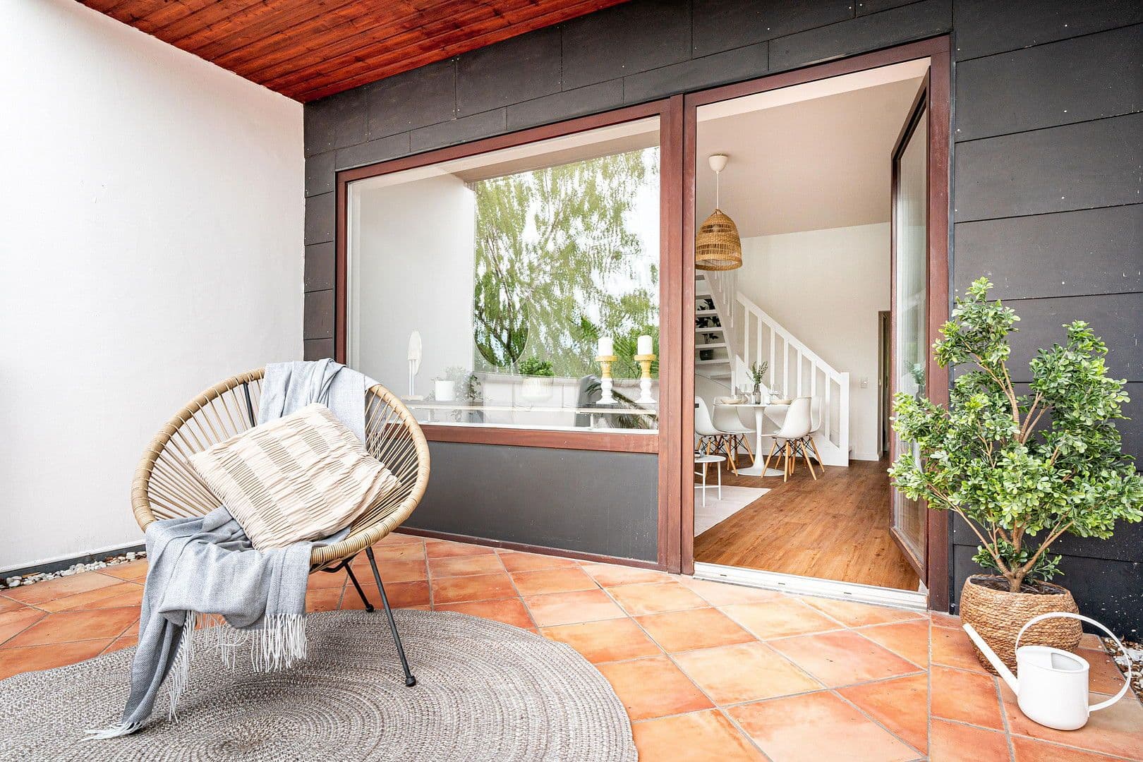 Prodej bytu 3+1 76 m², Meiendorfer Straße 12a, Hamburg, Hamburg Prodej bytu 3+1 76 m², Meiendorfer Straße 12a, Hamburg, Hamburg