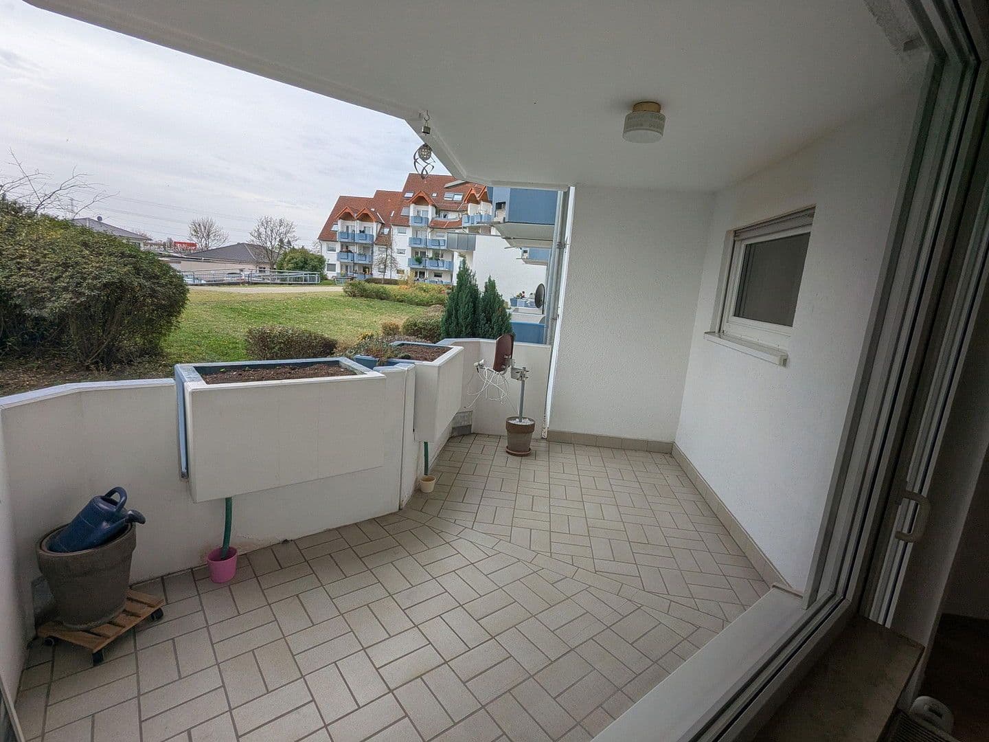 Pronájem bytu 2+1 61 m², Richard-Bogue-Str. 162, Taucha, Sasko Pronájem bytu 2+1 61 m², Richard-Bogue-Str. 162, Taucha, Sasko