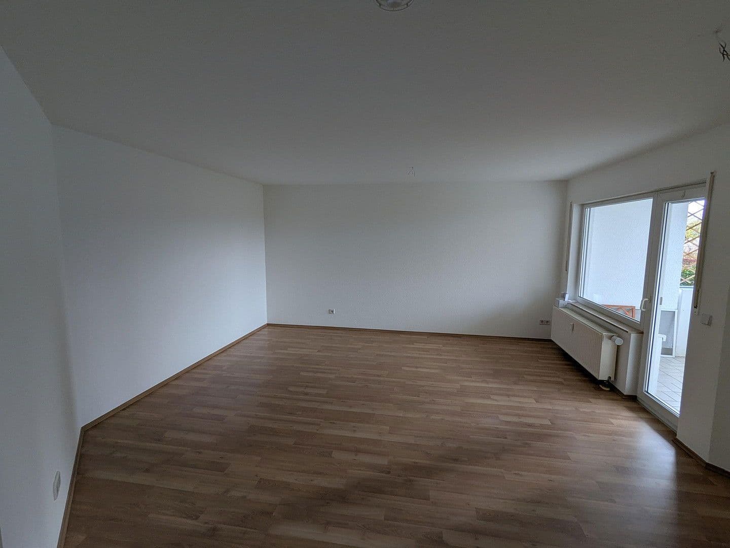 Pronájem bytu 2+1 61 m², Richard-Bogue-Str. 162, Taucha, Sasko Pronájem bytu 2+1 61 m², Richard-Bogue-Str. 162, Taucha, Sasko