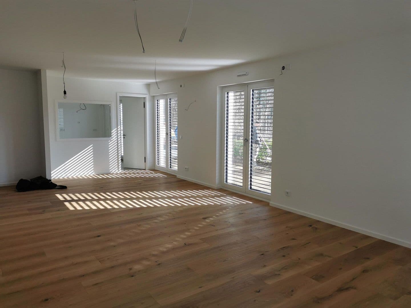 Pronájem bytu 5+1 173 m², Kronberger Strasse, Bad Soden am Taunus, Hessen Pronájem bytu 5+1 173 m², Kronberger Strasse, Bad Soden am Taunus, Hessen
