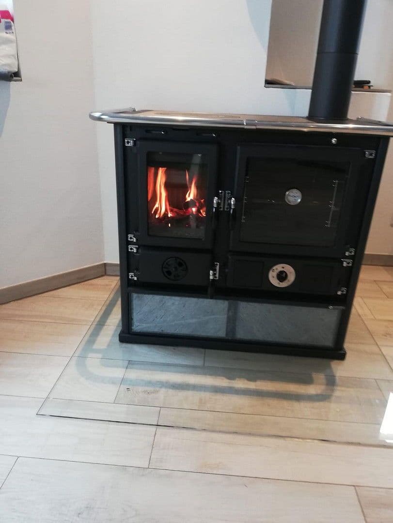 Prodej domu 390 m², pozemek 23.963 m², Friedenweiler, Bádensko-Württembersko Prodej domu 390 m², pozemek 23.963 m², Friedenweiler, Bádensko-Württembersko