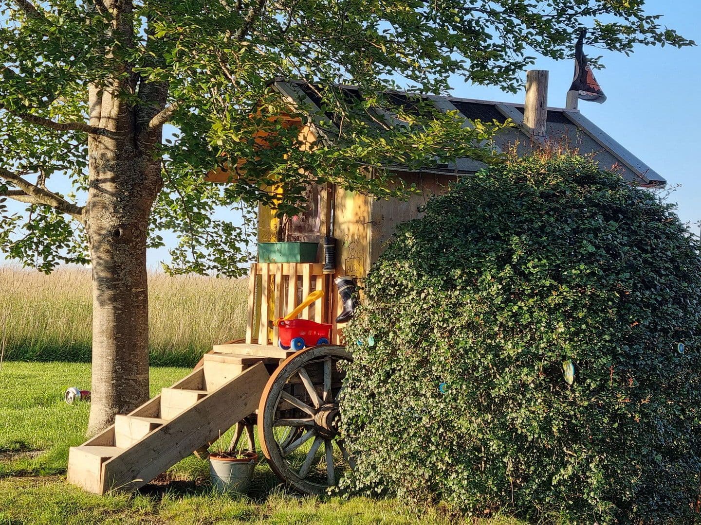 Prodej domu 390 m², pozemek 23.963 m², Friedenweiler, Bádensko-Württembersko Prodej domu 390 m², pozemek 23.963 m², Friedenweiler, Bádensko-Württembersko