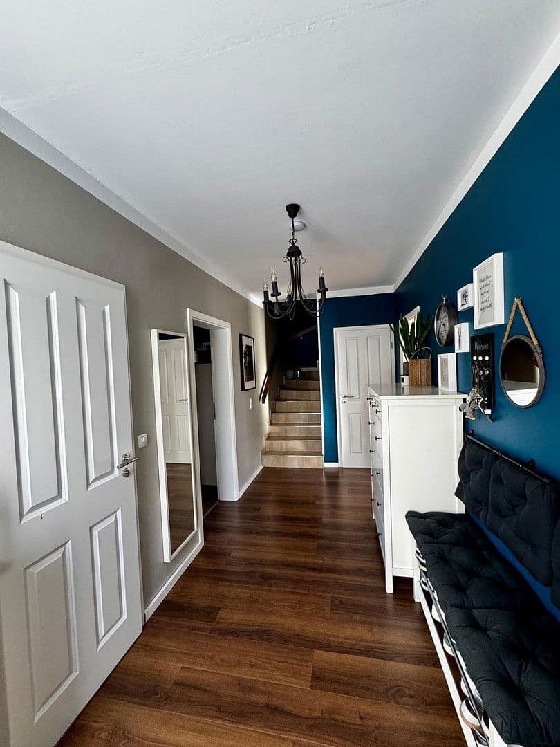 Prodej domu 144 m², pozemek 694 m², Delmenhorst, Dolní Sasko Prodej domu 144 m², pozemek 694 m², Delmenhorst, Dolní Sasko