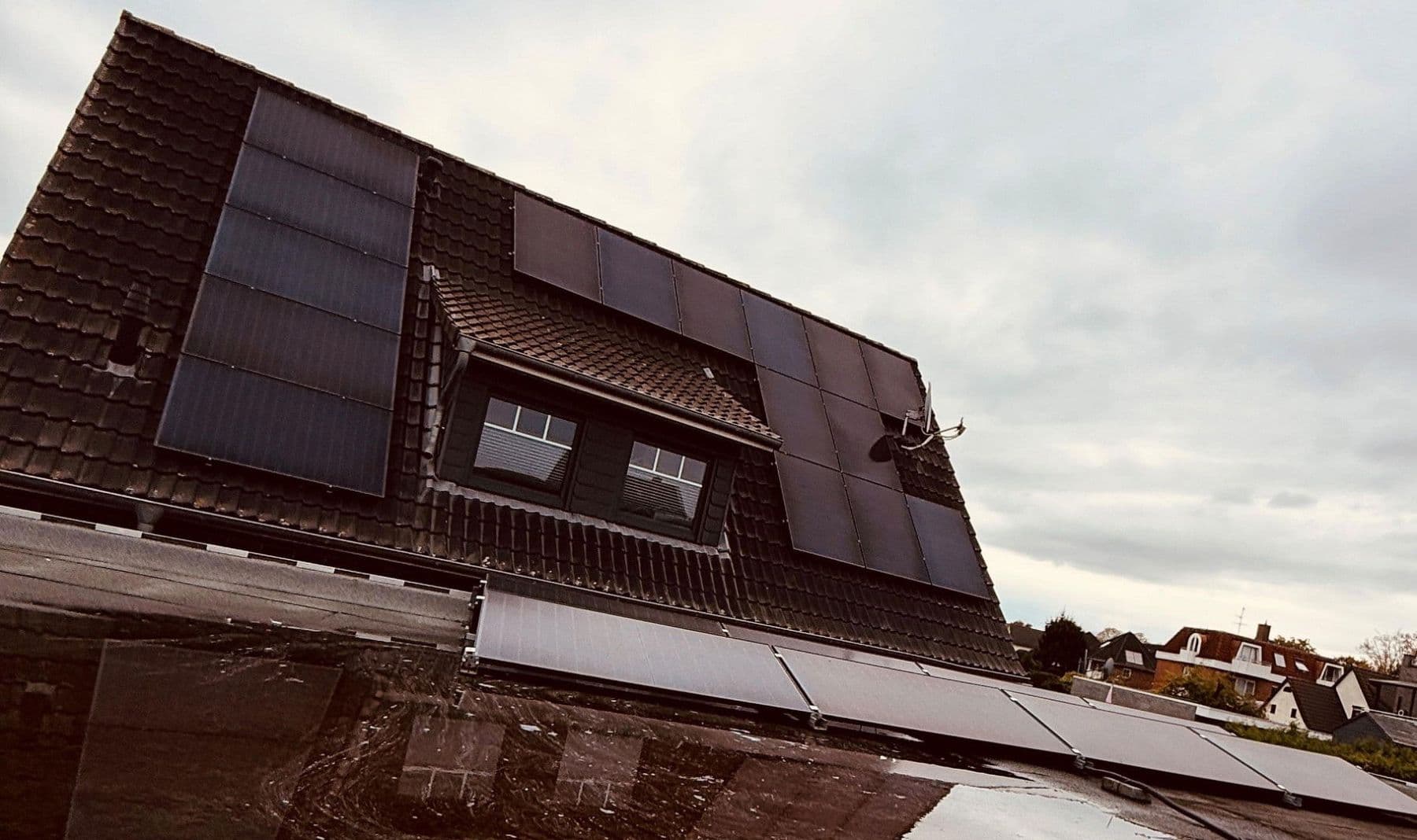 Prodej domu 144 m², pozemek 694 m², Delmenhorst, Dolní Sasko Prodej domu 144 m², pozemek 694 m², Delmenhorst, Dolní Sasko