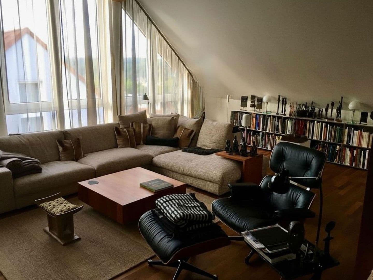 Prodej bytu 5+1 143 m², Essen, Severní Porýní-Vestfálsko Prodej bytu 5+1 143 m², Essen, Severní Porýní-Vestfálsko