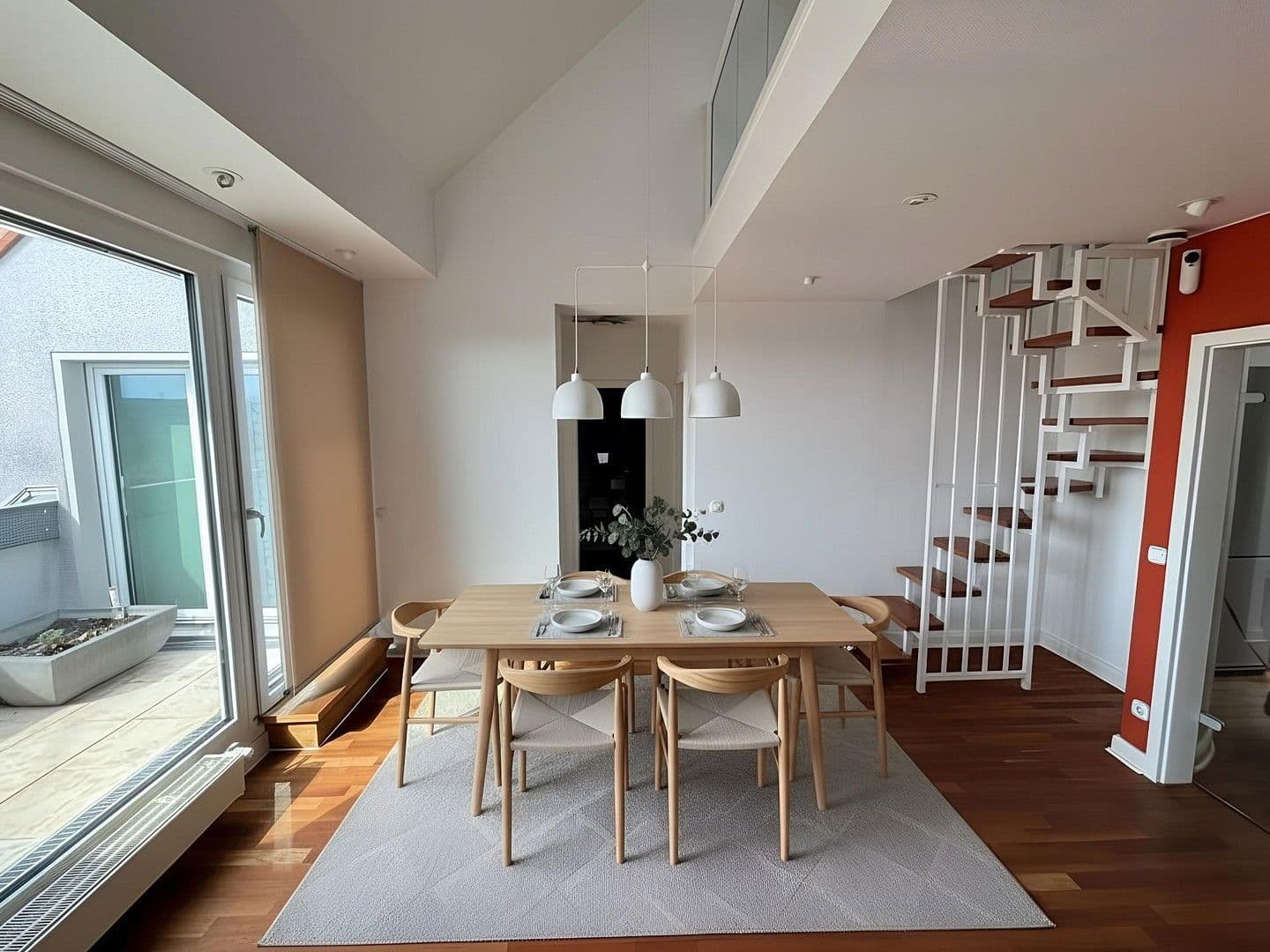 Prodej bytu 5+1 143 m², Essen, Severní Porýní-Vestfálsko Prodej bytu 5+1 143 m², Essen, Severní Porýní-Vestfálsko