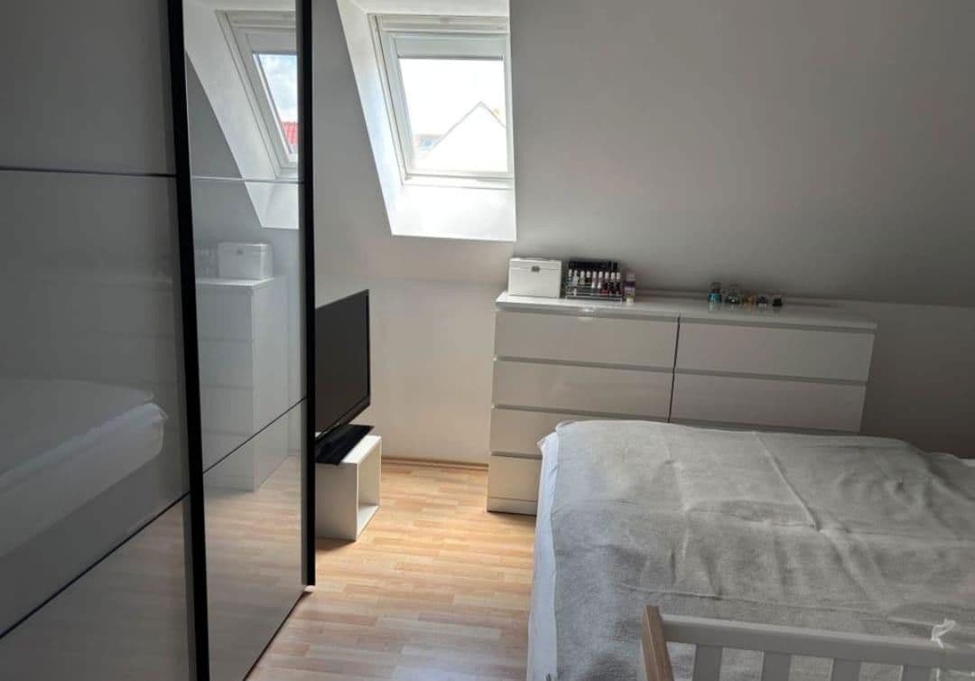 Pronájem bytu 4+1 103 m², Reichsdorfstraße 5, Sennfeld, Bavorsko Pronájem bytu 4+1 103 m², Reichsdorfstraße 5, Sennfeld, Bavorsko