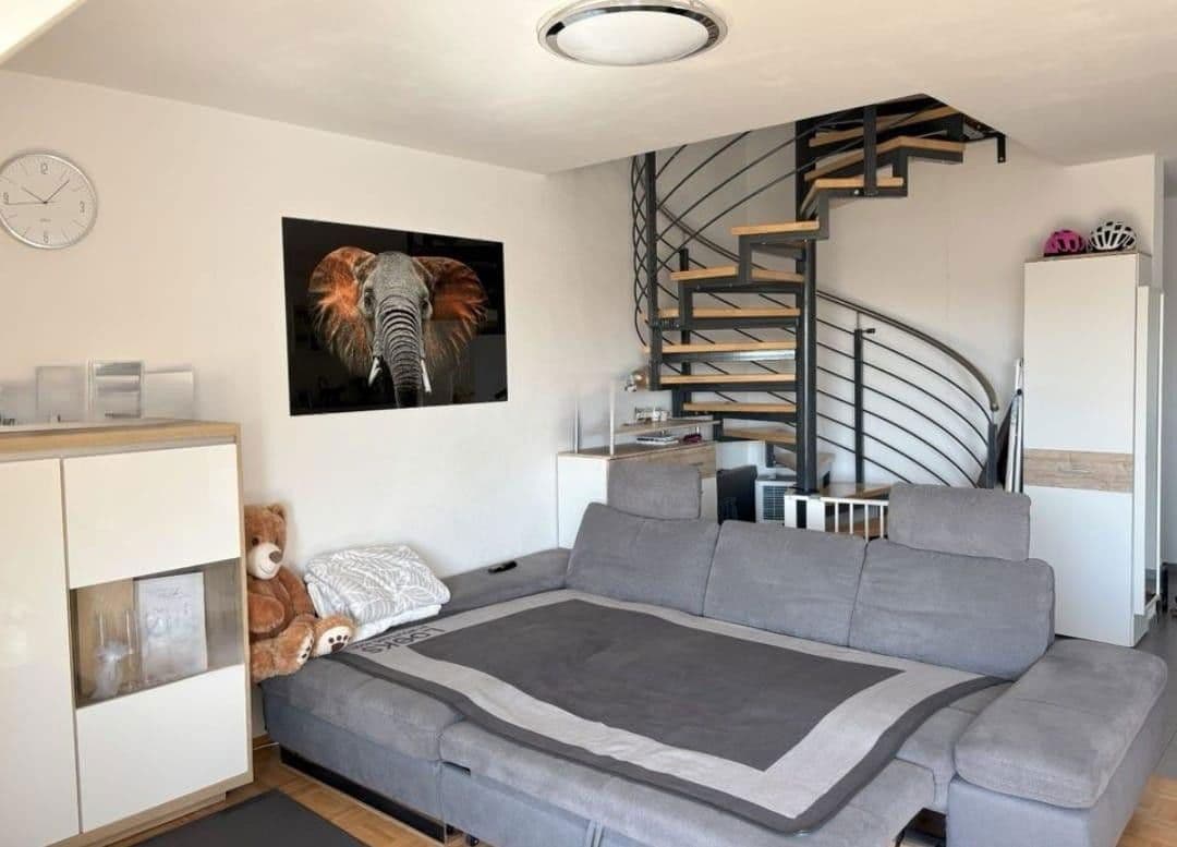 Pronájem bytu 4+1 103 m², Reichsdorfstraße 5, Sennfeld, Bavorsko Pronájem bytu 4+1 103 m², Reichsdorfstraße 5, Sennfeld, Bavorsko