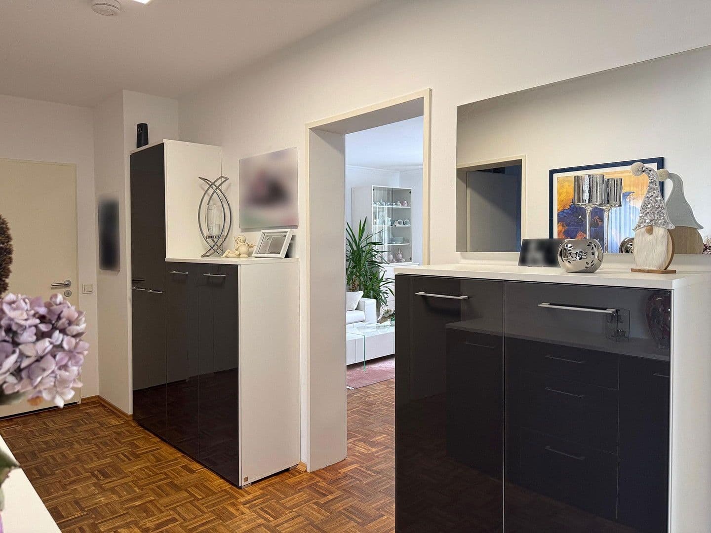 Prodej bytu 3+1 82 m², Gräfrather Straße 17, Solingen, Severní Porýní-Vestfálsko Prodej bytu 3+1 82 m², Gräfrather Straße 17, Solingen, Severní Porýní-Vestfálsko