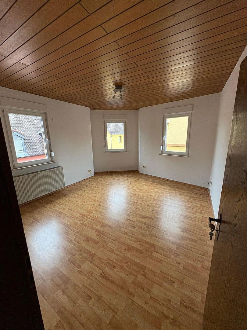 Prodej domu 206 m², pozemek 280 m², Ludwigshafen, Porýní-Falc Prodej domu 206 m², pozemek 280 m², Ludwigshafen, Porýní-Falc