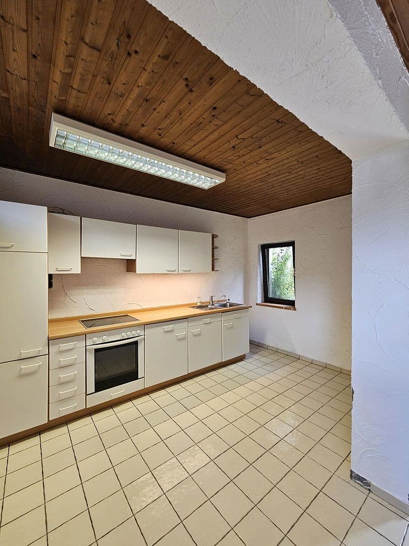 Prodej domu 206 m², pozemek 280 m², Ludwigshafen, Porýní-Falc Prodej domu 206 m², pozemek 280 m², Ludwigshafen, Porýní-Falc