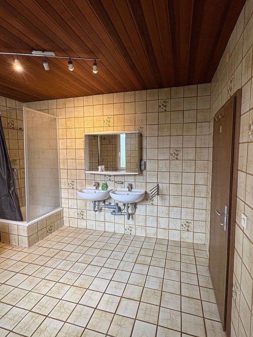 Prodej domu 206 m², pozemek 280 m², Ludwigshafen, Porýní-Falc Prodej domu 206 m², pozemek 280 m², Ludwigshafen, Porýní-Falc