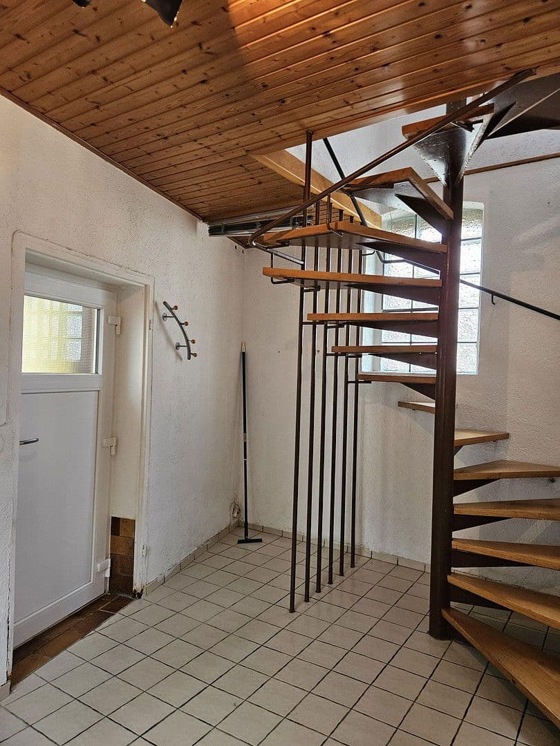 Prodej domu 206 m², pozemek 280 m², Ludwigshafen, Porýní-Falc Prodej domu 206 m², pozemek 280 m², Ludwigshafen, Porýní-Falc