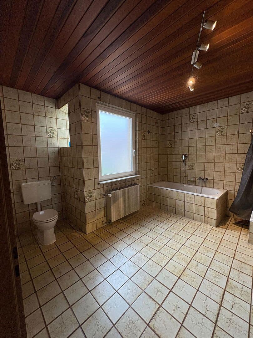 Prodej domu 206 m², pozemek 280 m², Ludwigshafen, Porýní-Falc Prodej domu 206 m², pozemek 280 m², Ludwigshafen, Porýní-Falc