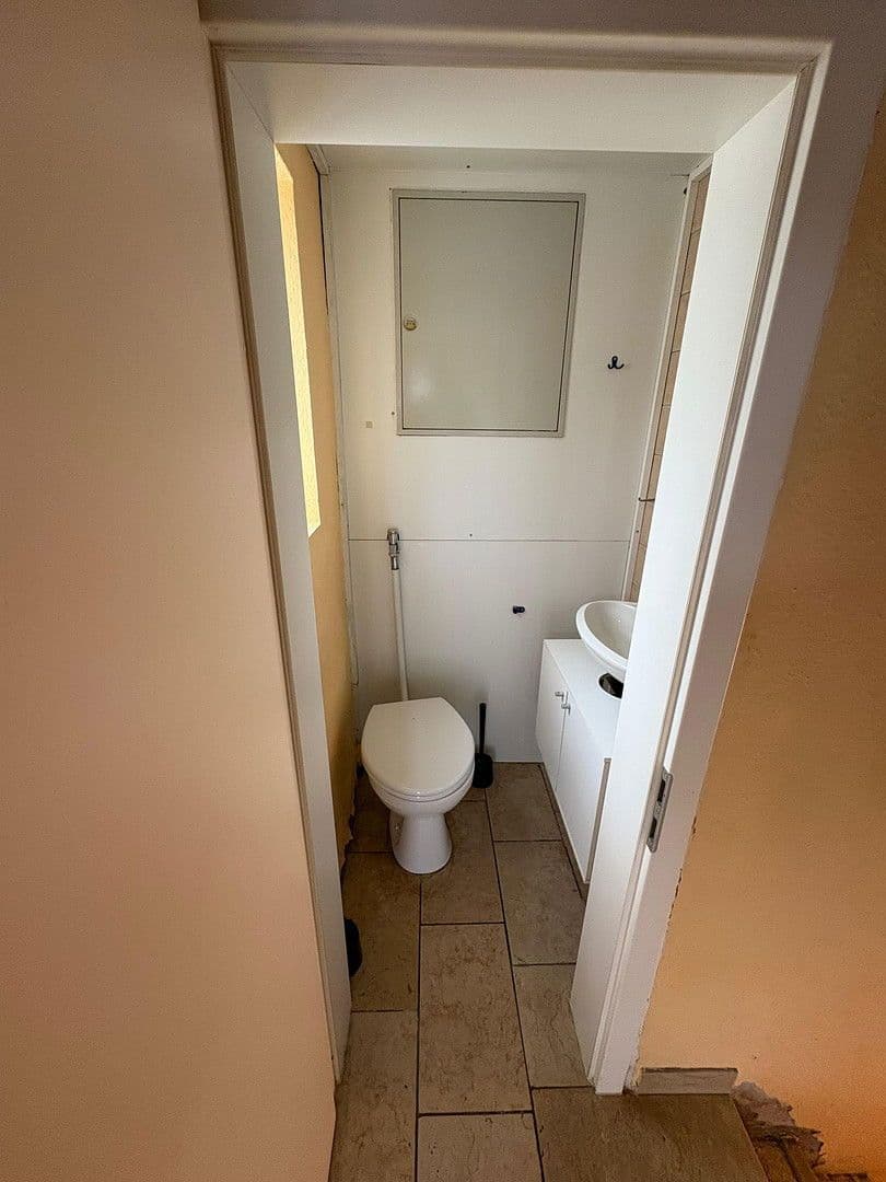 Prodej domu 206 m², pozemek 280 m², Ludwigshafen, Porýní-Falc Prodej domu 206 m², pozemek 280 m², Ludwigshafen, Porýní-Falc