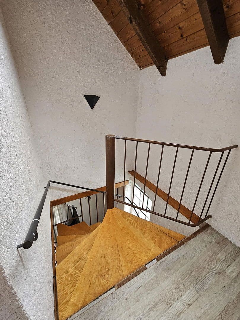 Prodej domu 206 m², pozemek 280 m², Ludwigshafen, Porýní-Falc Prodej domu 206 m², pozemek 280 m², Ludwigshafen, Porýní-Falc